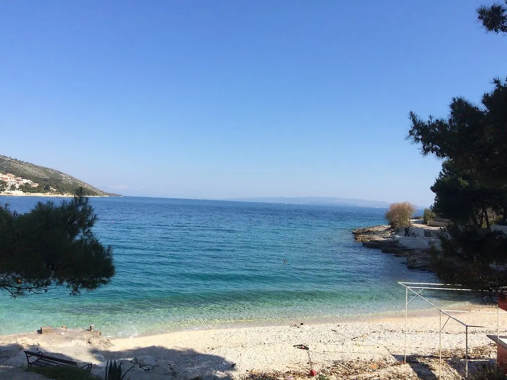 Apartments Crnjac Trogir Chorwacja