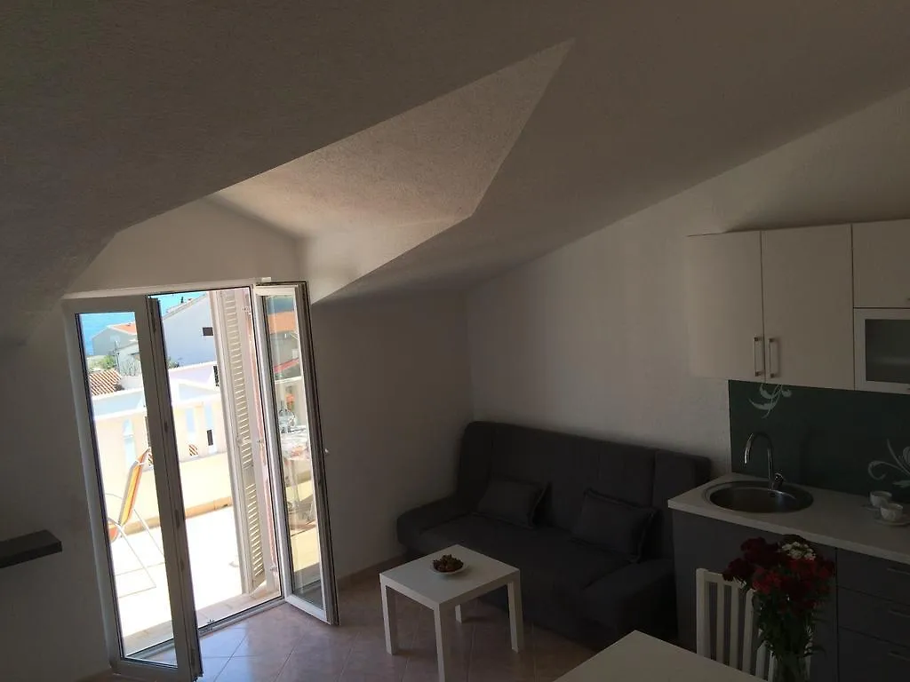 Apartments Crnjac Trogir Chorwacja