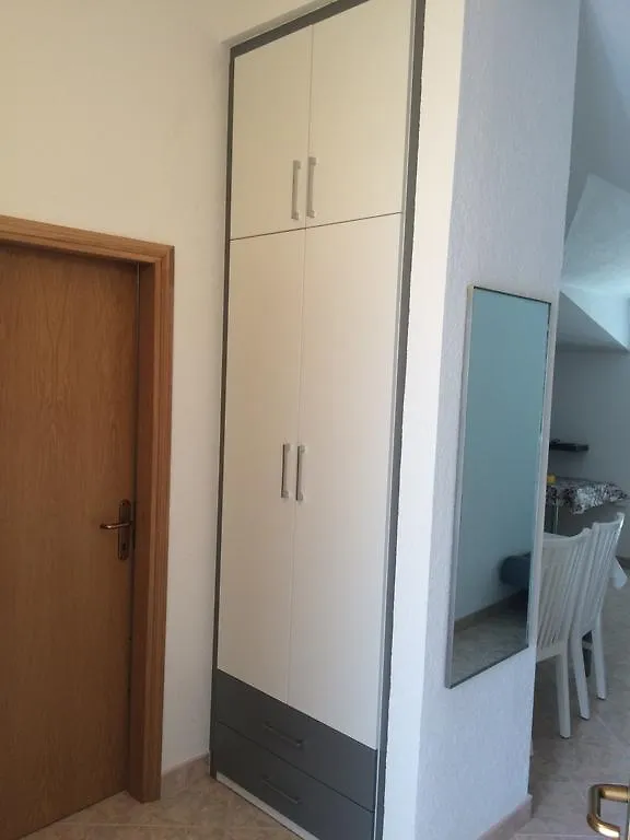 Apartments Crnjac Trogir Chorwacja