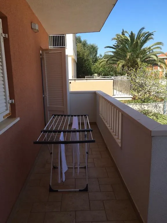 Apartments Crnjac Trogir Chorwacja